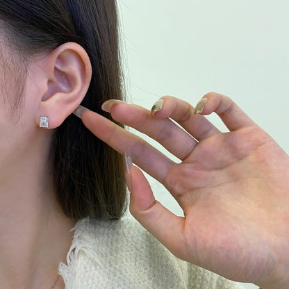 [GALE]Stylish Shiny Rectangular Center Stone Stud Earrings