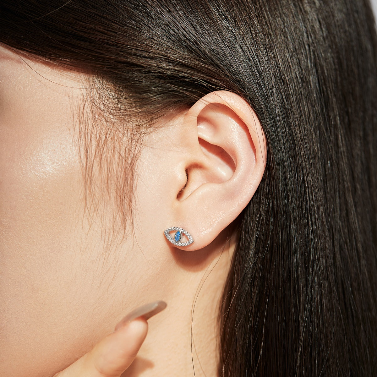 [GALE]Blue Devil Eyes Hollow Stud Earrings