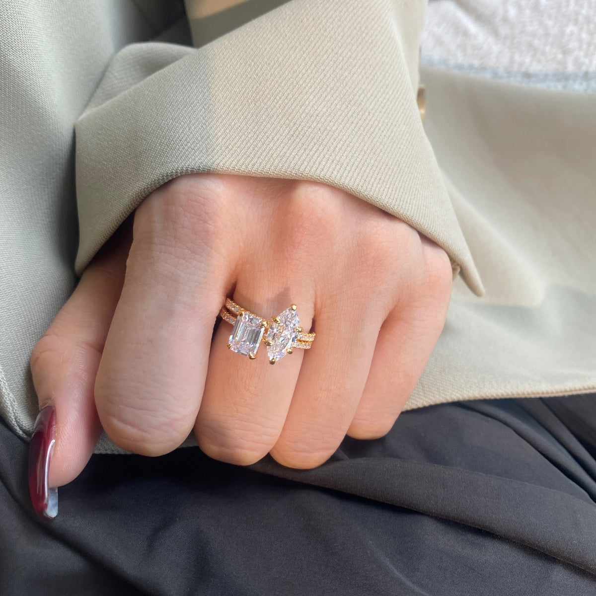 [GALE]2.0 Carat Scintillating Ornate Radiant Cut Party Ring