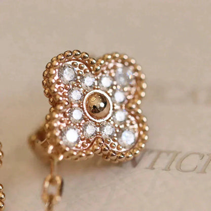 [GALE]CLOVER MEDIUM 1 MOTIFS FUll DIAMOND EARRINGS