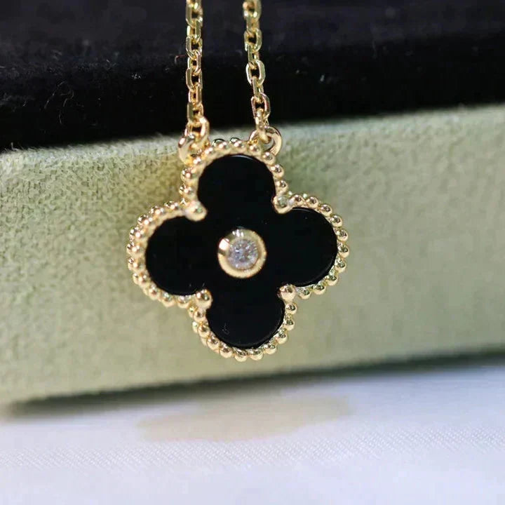 [GALE]CLOVER 15MM DIAMOND ONYX NECKLACE