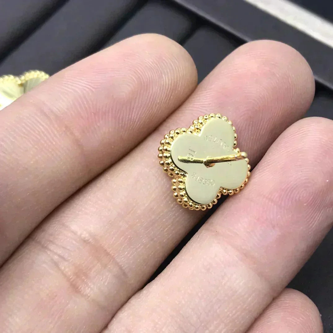 [GALE]CLOVER MINI 9.5MM LASER EARRINGS
