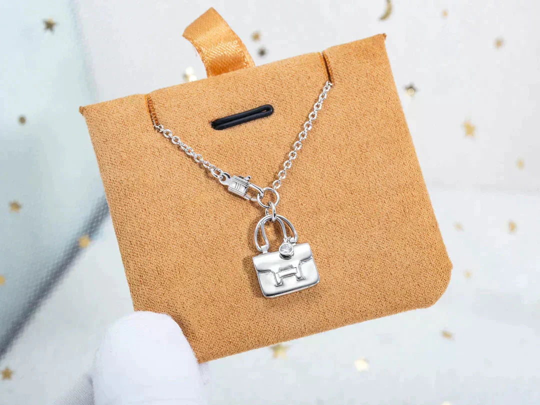 [GALE]AMULETTE PEDANT SILVER NECKLACE