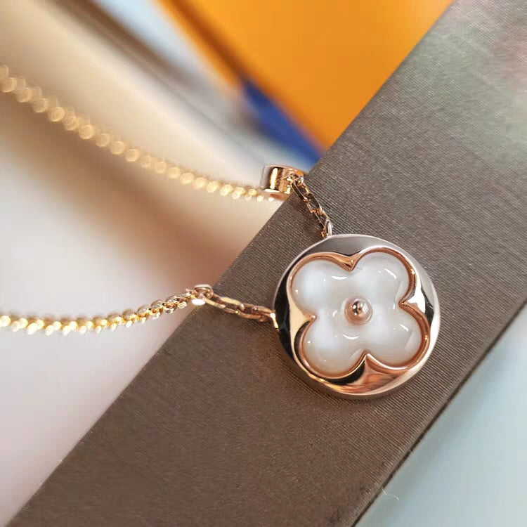 [GALE]SUN MOP GOLD 1 DIAMOND NECKLACE