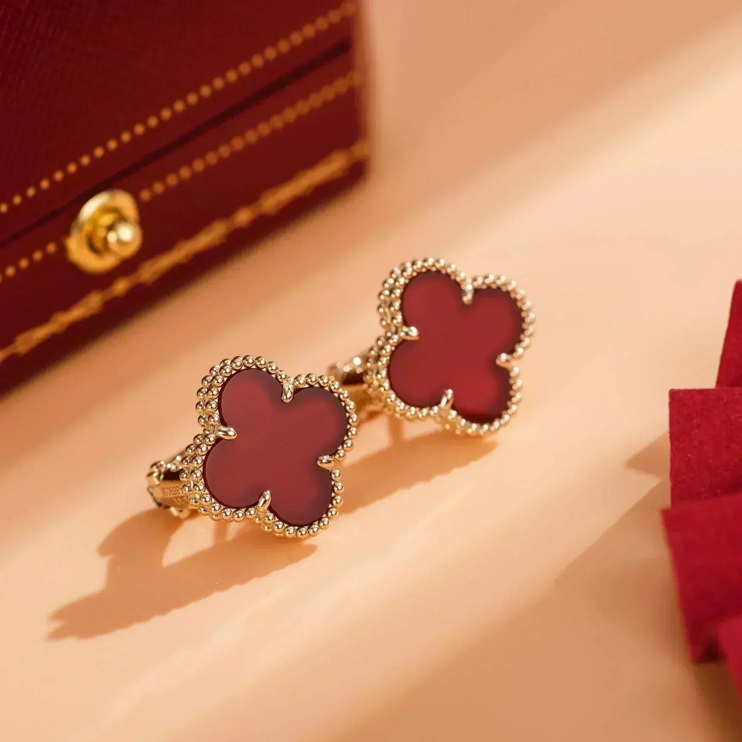 [GALE]CLOVER MEDIUM 1 MOTIFS CARNELIAN  EARRINGS