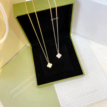 [GALE]CLOVER MINI 9.5MM WHITE MOTHER-OF-PEARL NECKLACE