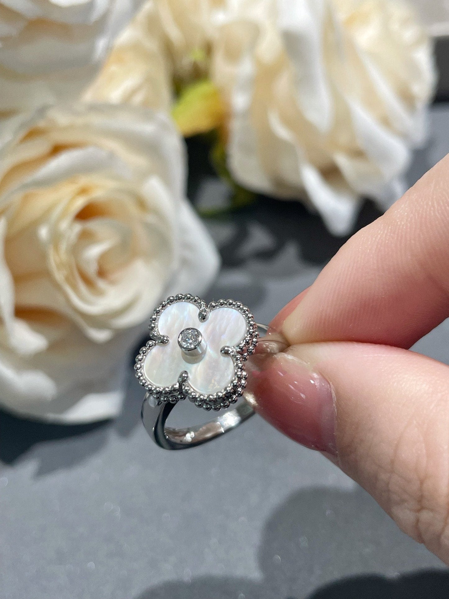 [GALE]CLOVER SILVER MOP DIAMOND RING