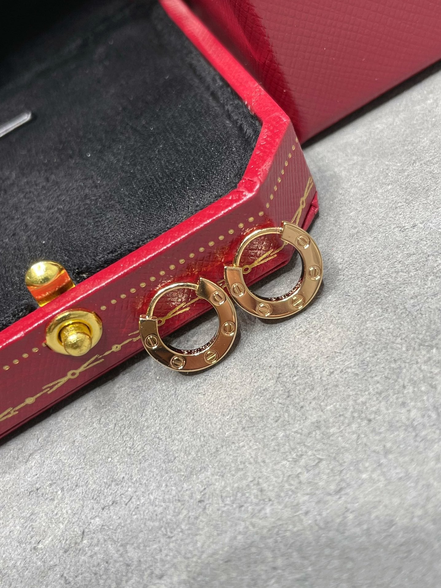 [GALE]LOVE MINI EARRINGS