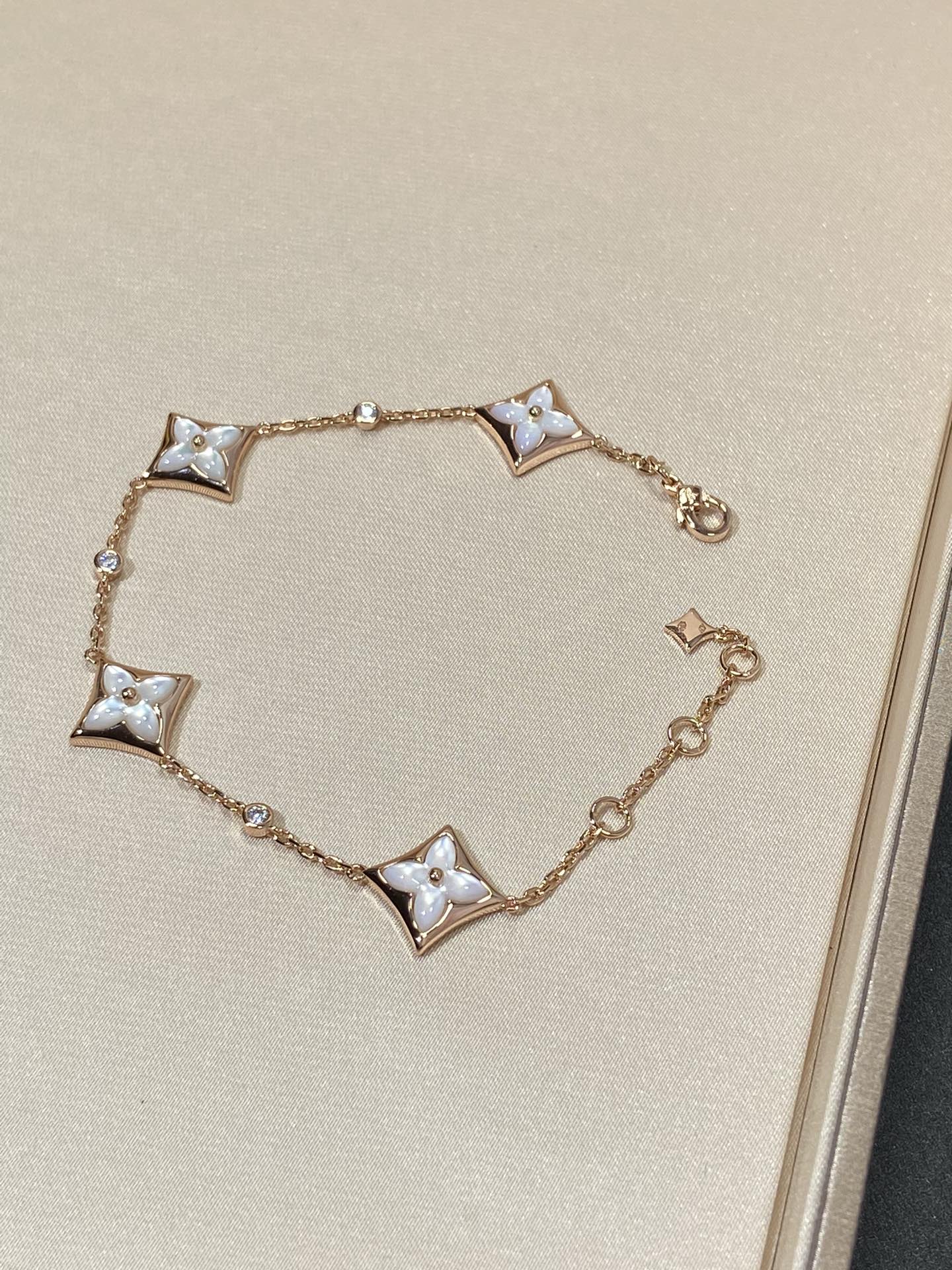 [GALE]STAR 4 MOTIF MOP DIAMOND PINK GOLD BRACELET