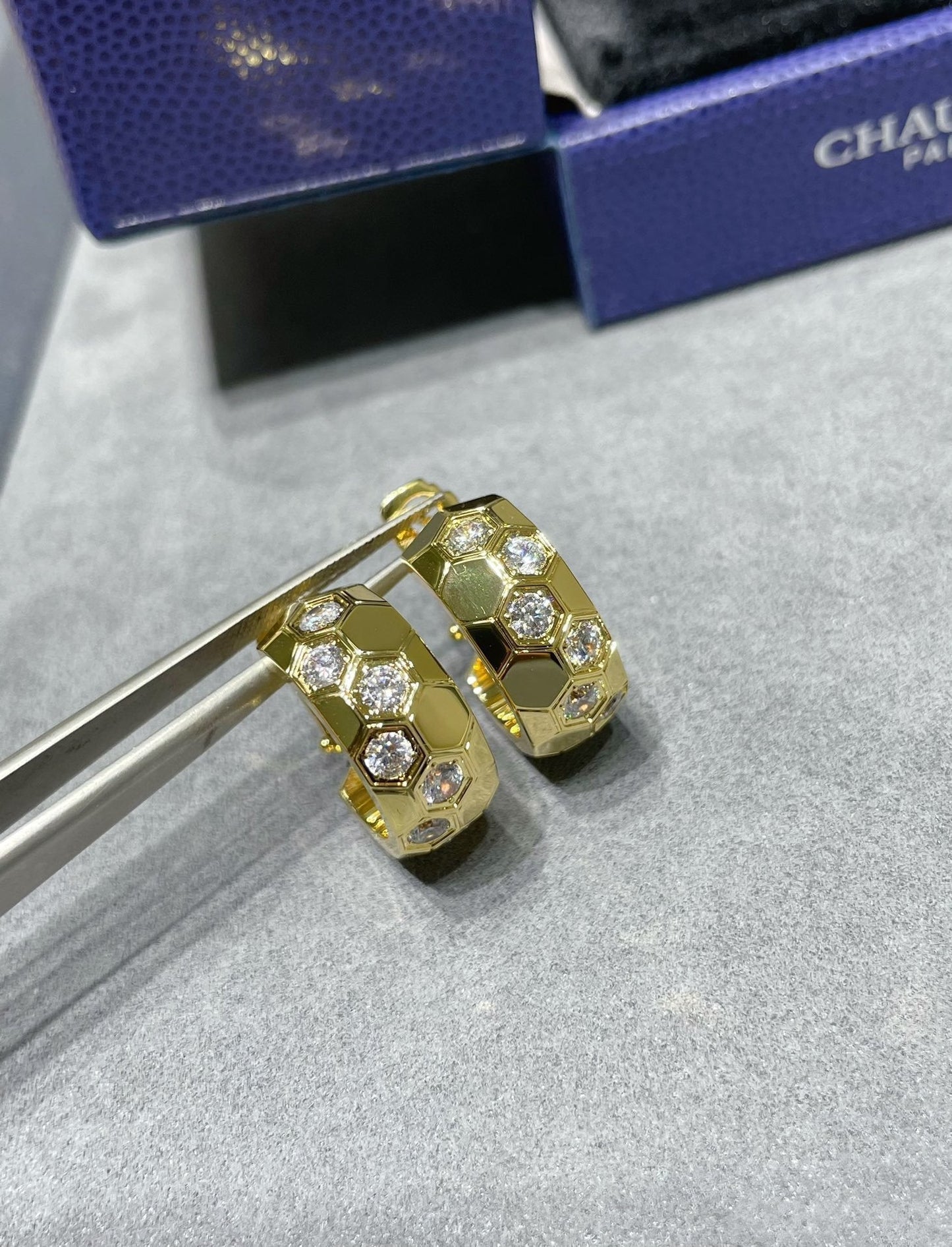 [GALE]BEE LOVE DIAMOND HOOP EARRINGS