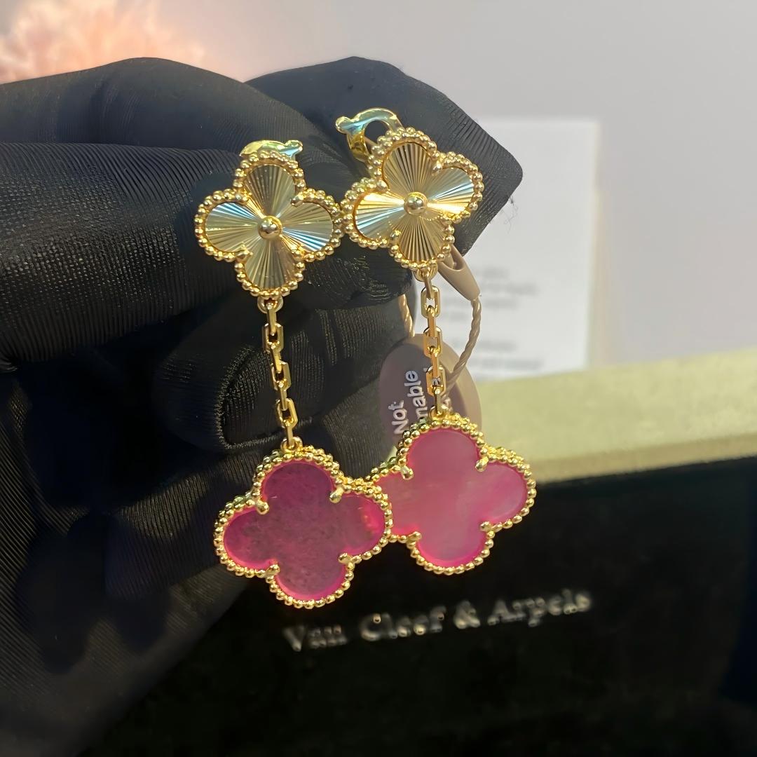 [GALE]NEW CLOVER 2 MOTIF PINK ENAMEL EARRINGS