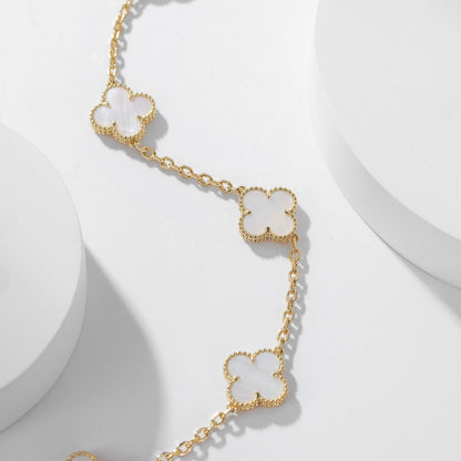[GALE]CLOVER 10 MOTIFS WHITE MOTHER OF PEARL NECKLACE