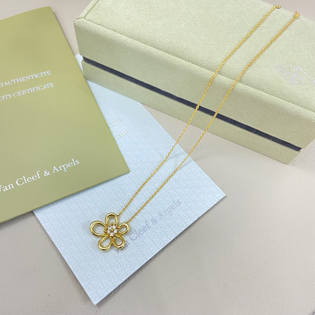 [GALE JURI]FLOWERLACE NECKLACE 5 DIAMONDS