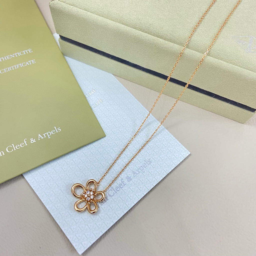 [GALE JURI]FLOWERLACE NECKLACE 5 DIAMONDS
