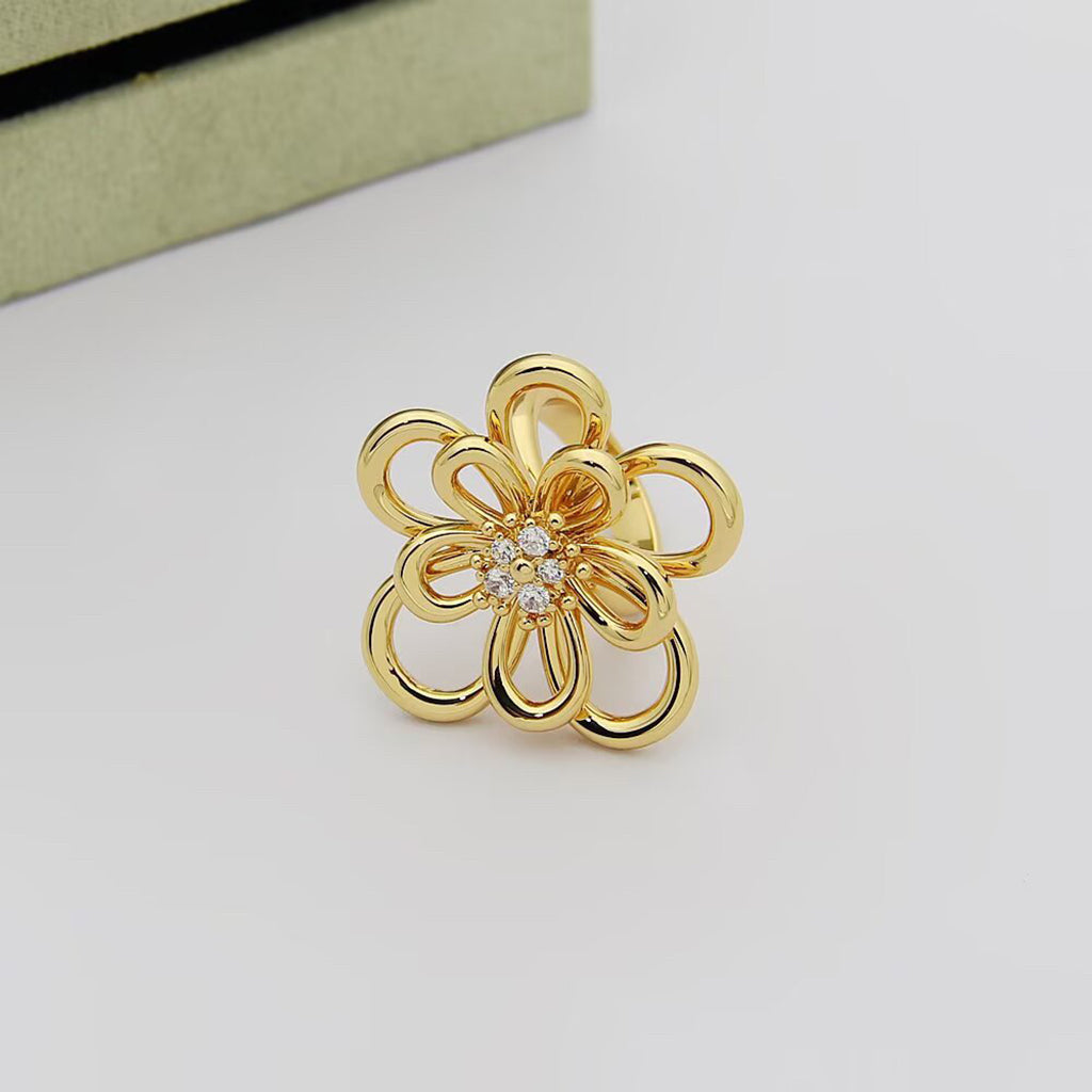 [GALE JURI] FLOWERLACE RING 5 DIAMONDS