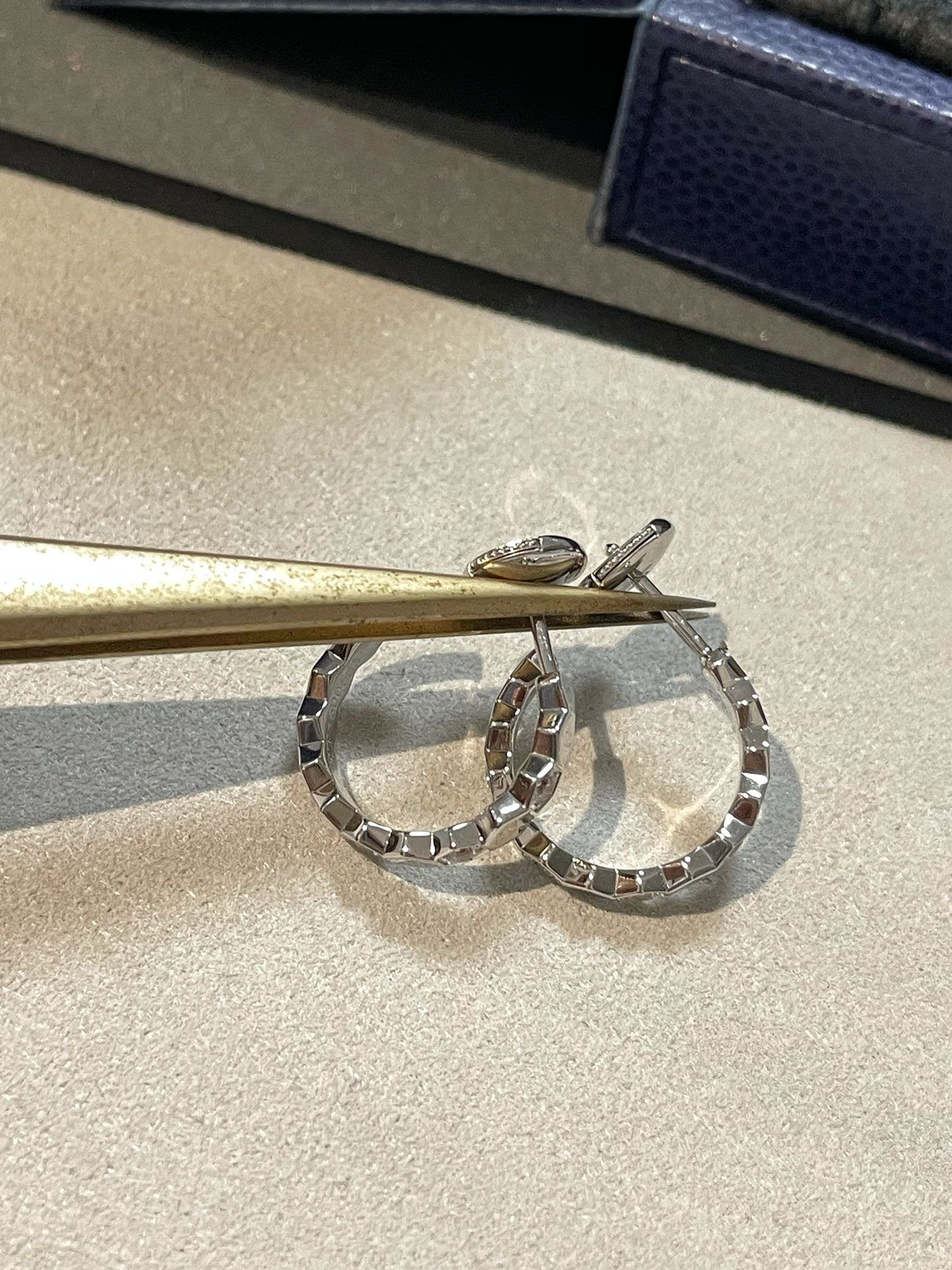 [GALE]Hollow Design Four-Leaf Clover Flower Shape Ring