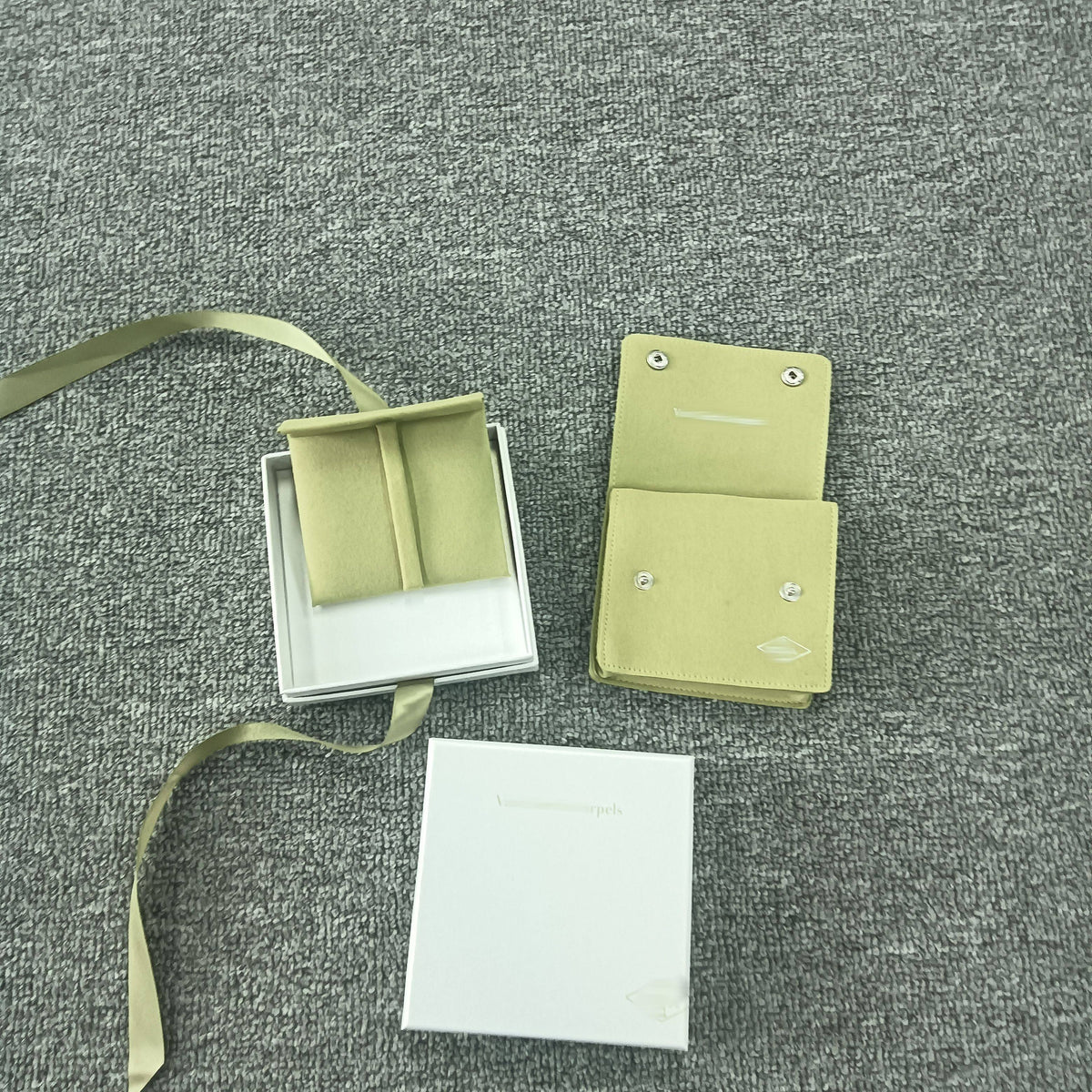 [GALE] VA CLOVER BOX GIFT BAG