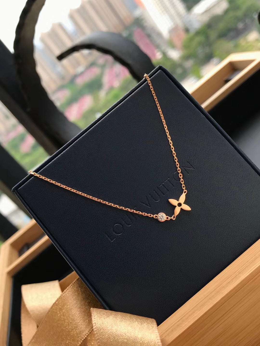 [GALE]BLOSSOM PENDANT PINK GOLD AND DIAMOND