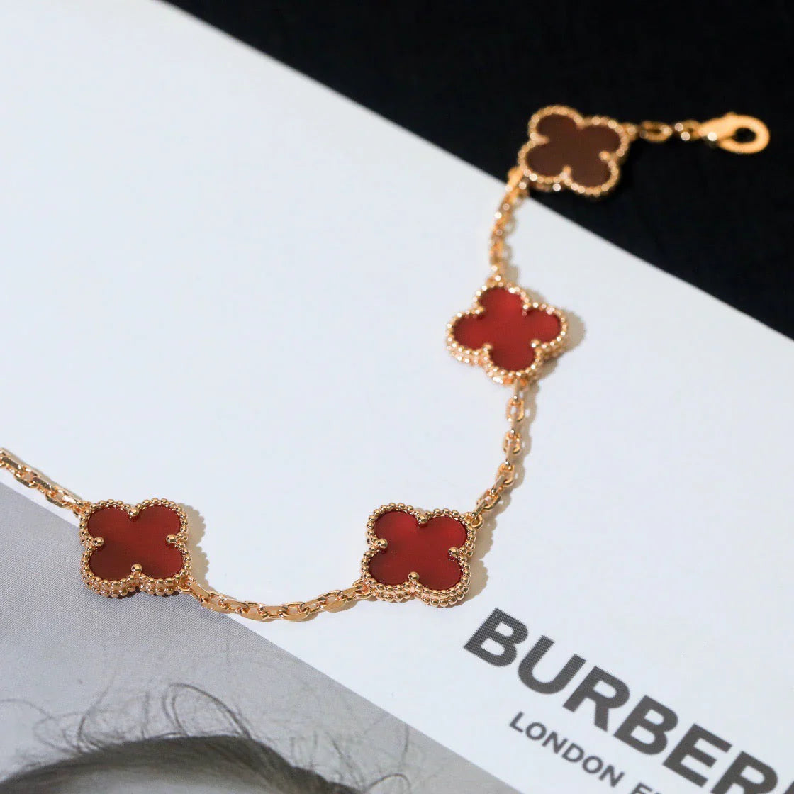 [GALE] CLOVER 5 MOTIF RED CORNELIAN BRACELET COLLECTION