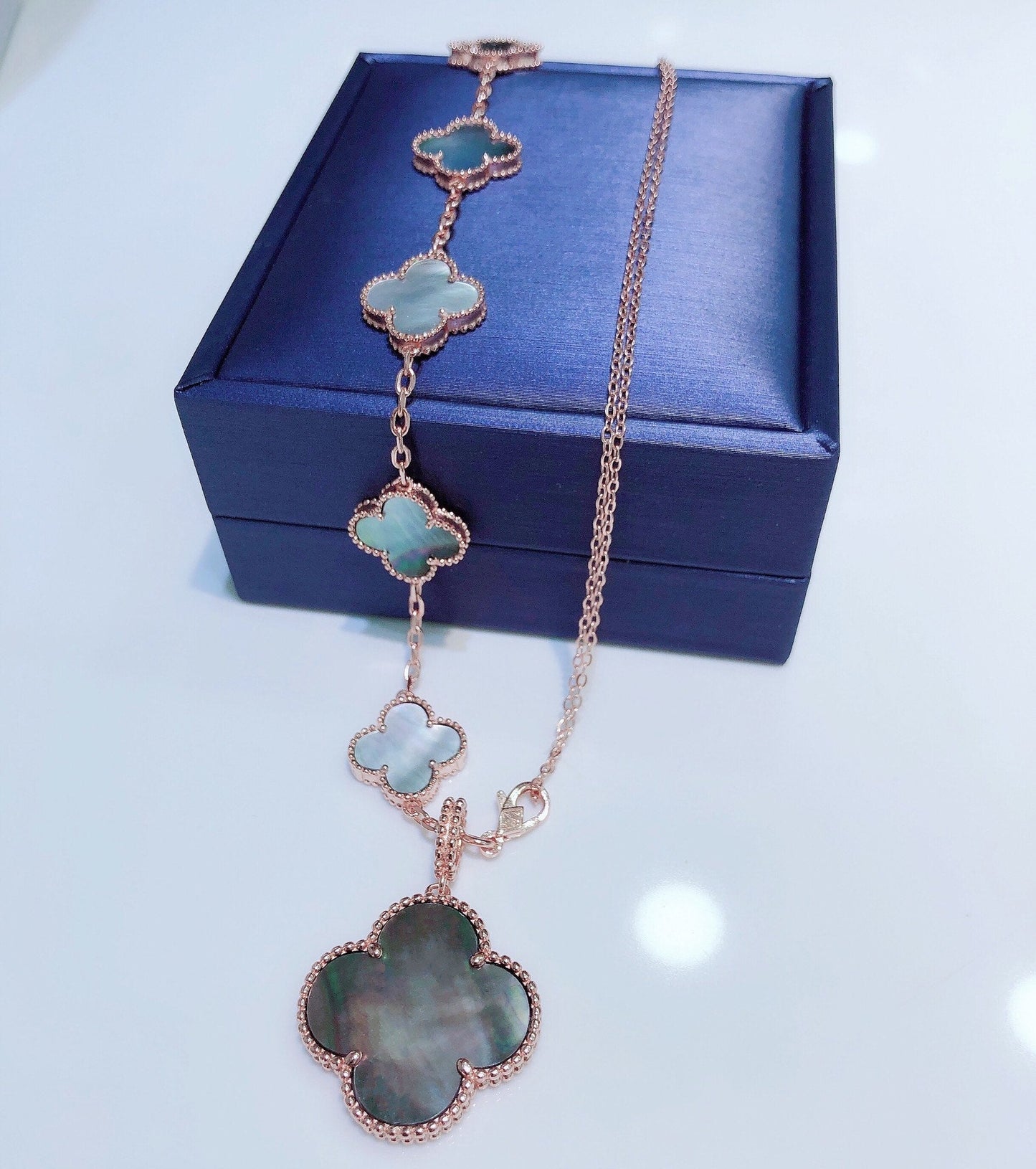 [GALE]COMBINED BRACELET 5 MOTIFS AND NECKLACE DARK MOP ROSE GOLD